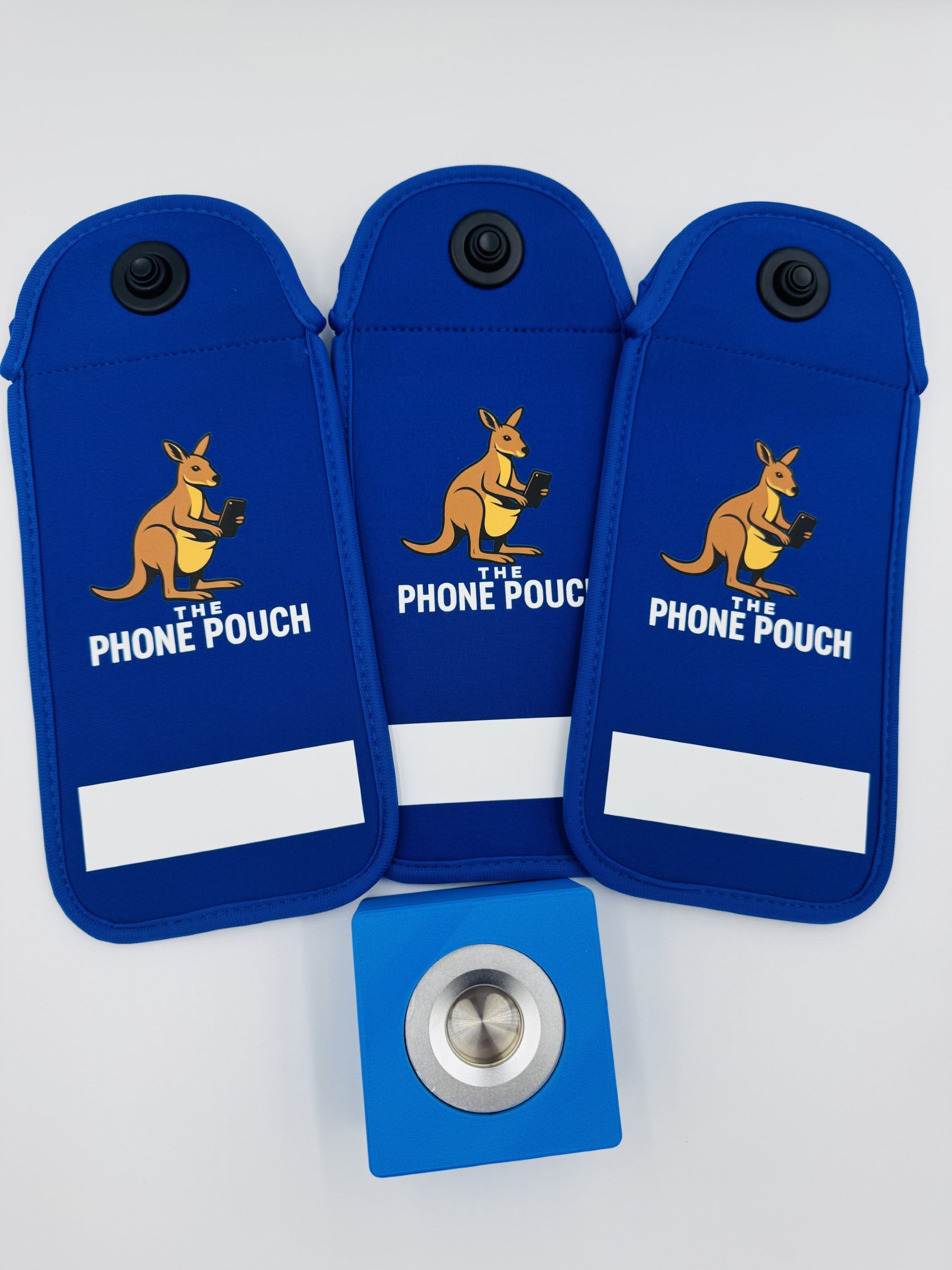 3 PACK BLUE PHONE POUCHES AND A LIGHT BLUE MAGNET